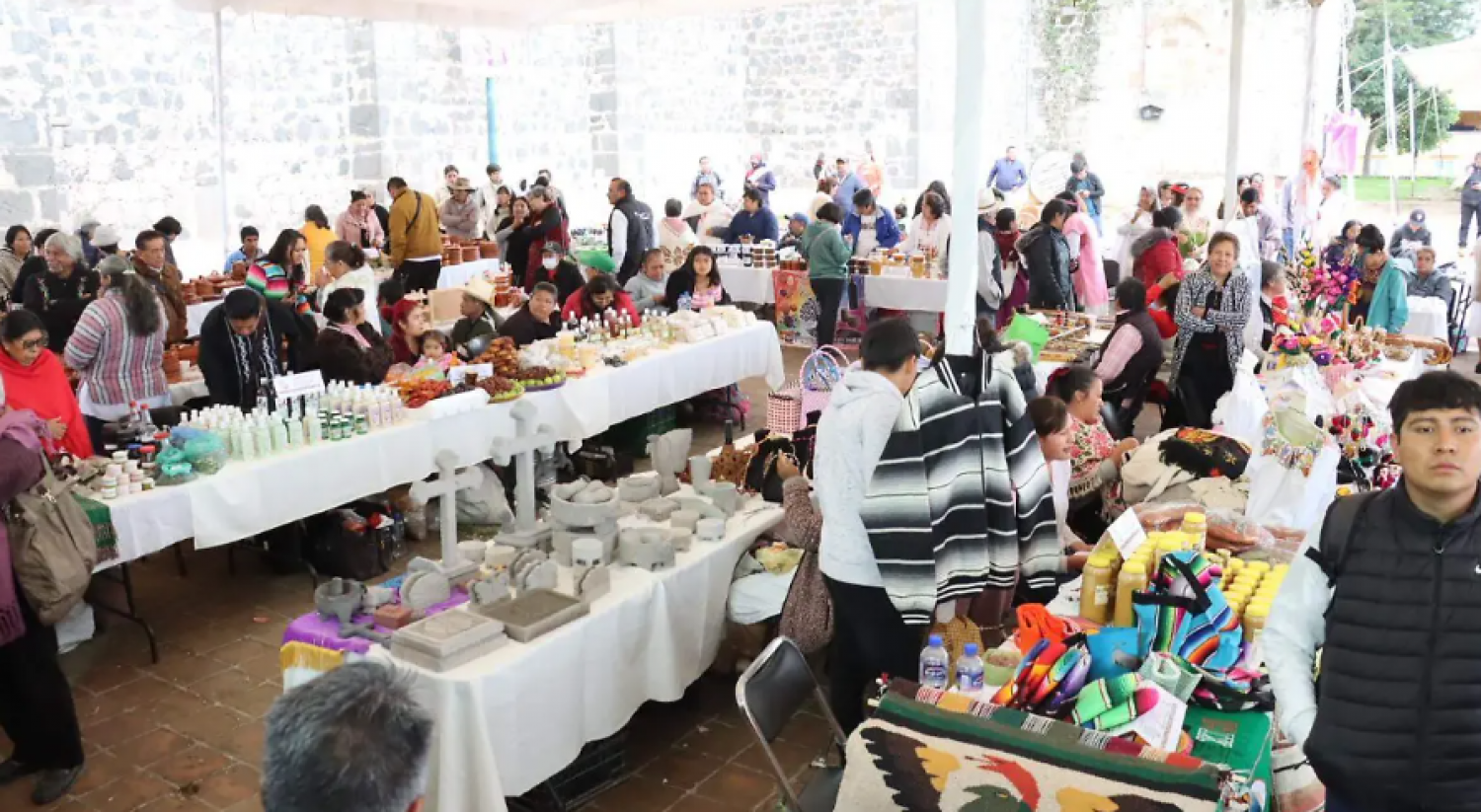 Tlaxcala honra a pueblos indígenas con justicia, cultura y autonomía