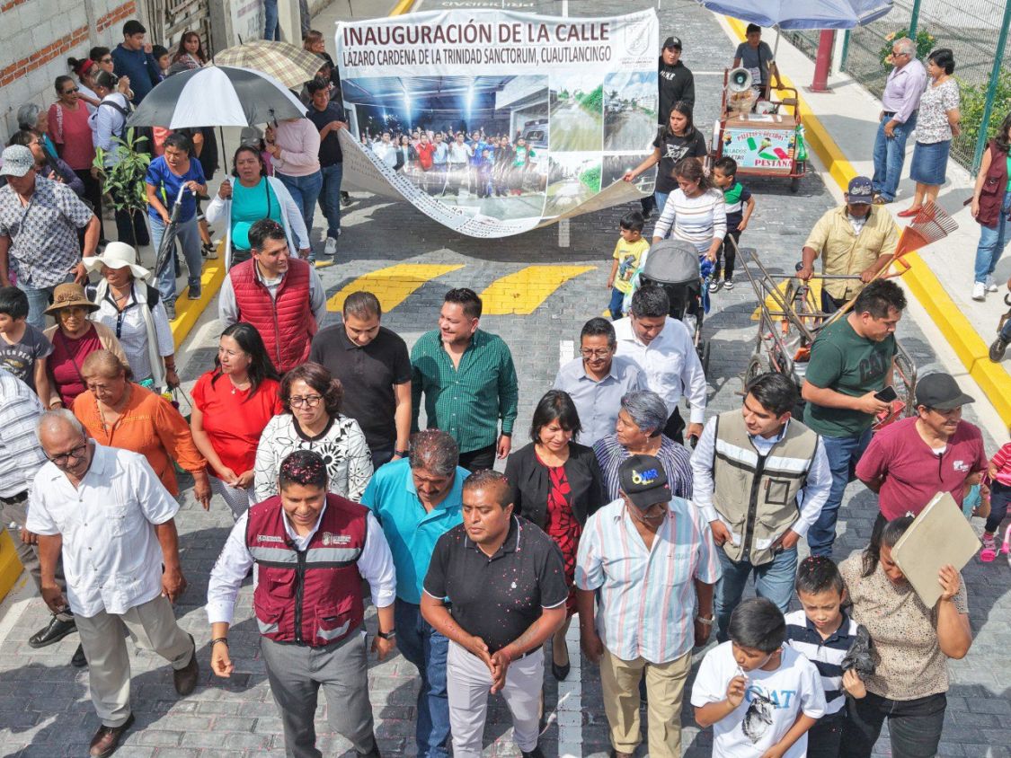 Omar Muñoz entrega obra importante de pavimentación en Sanctorum 