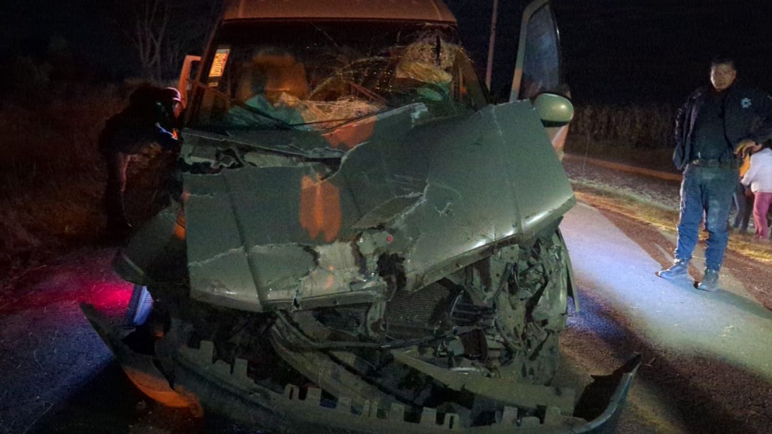 Choque en Muñoz–Apizaco deriva en tensión con agricultores y caos vial