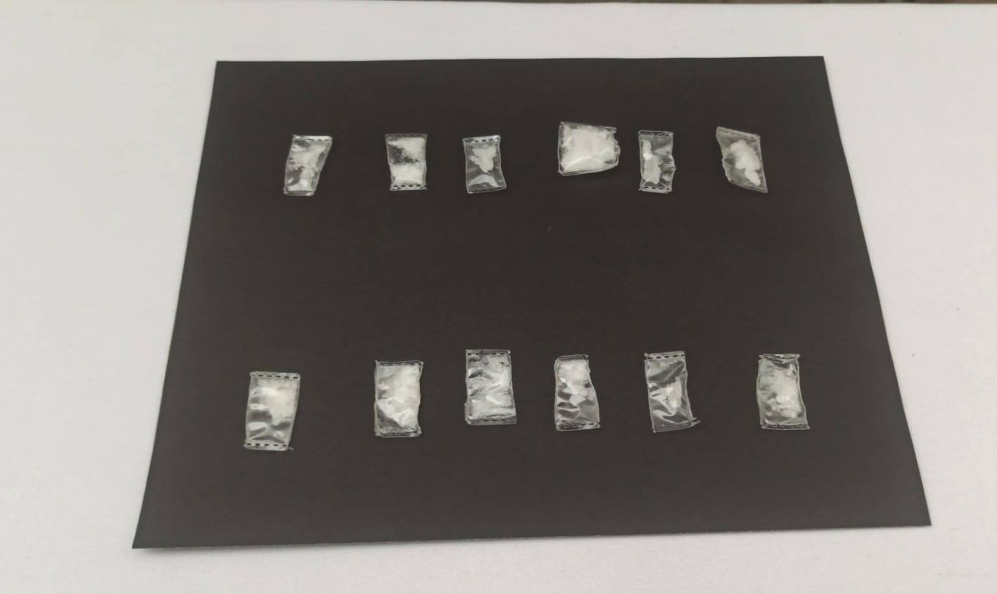 Pareja detenida en Coronango tras persecución; viajaban en vehículo robado y con presunta droga