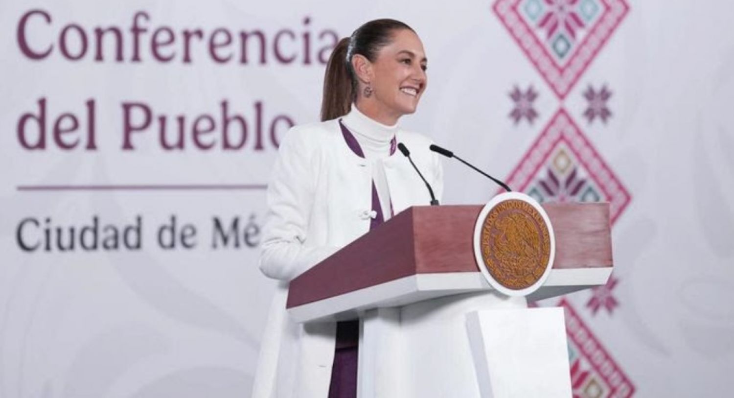 Sheinbaum da banderazo a la presa El Novillo en Baja California Sur