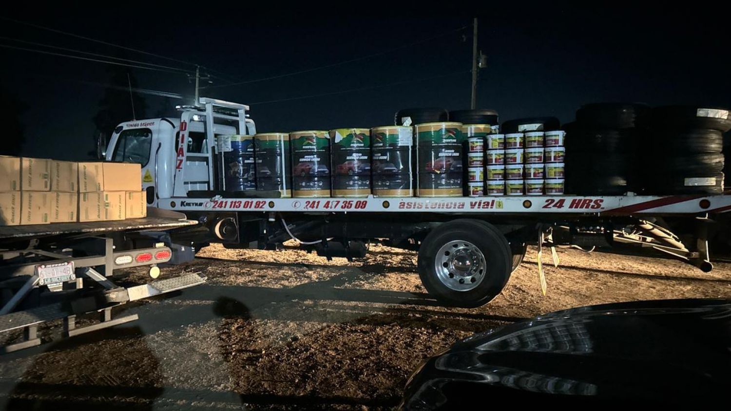 Cateo federal en Huamantla deja aseguramiento de diésel, llantas y mercancía robada