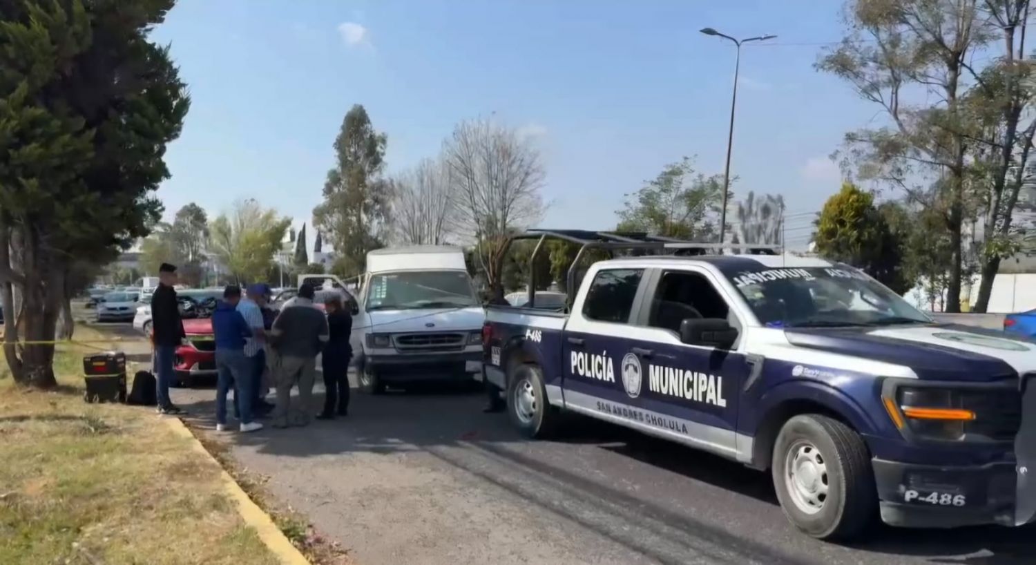 Mujer fallece súbitamente al volante en La Recta a Cholula; presunto infarto habría provocado el deceso