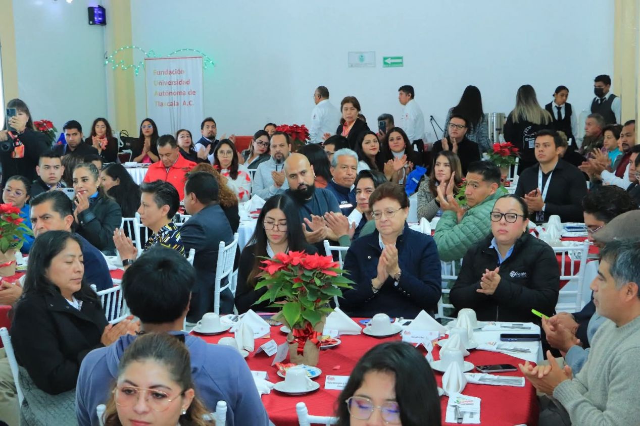 Congrega UATx a aliados en el primer encuentro de representantes de establecimientos