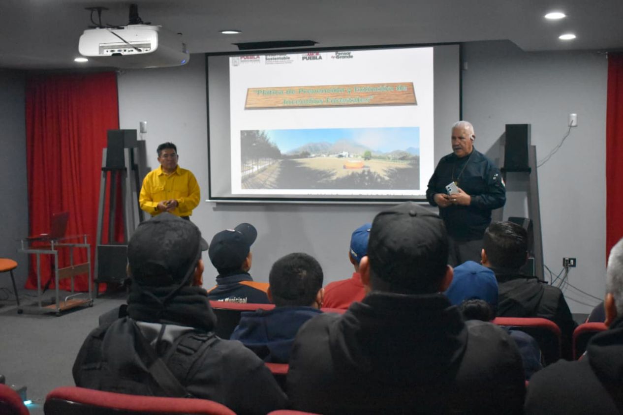 Gobierno de San Pedro Cholula refuerza la capacitación en prevención y combate de incendios forestales