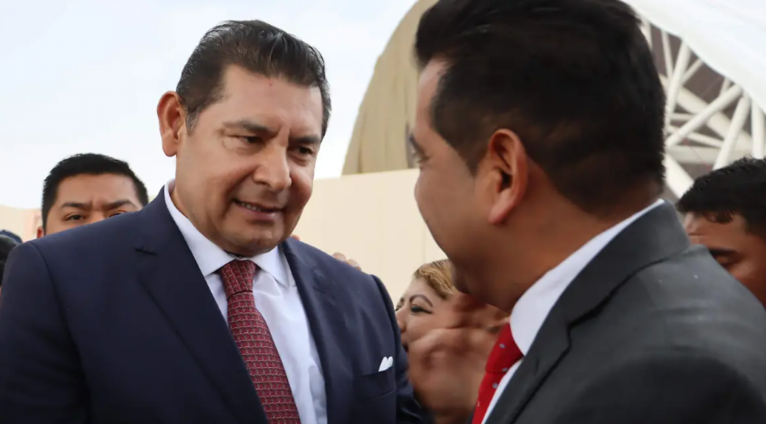 Gobernadora de Tlaxcala sorprende con resultados y apoyo total de Puebla