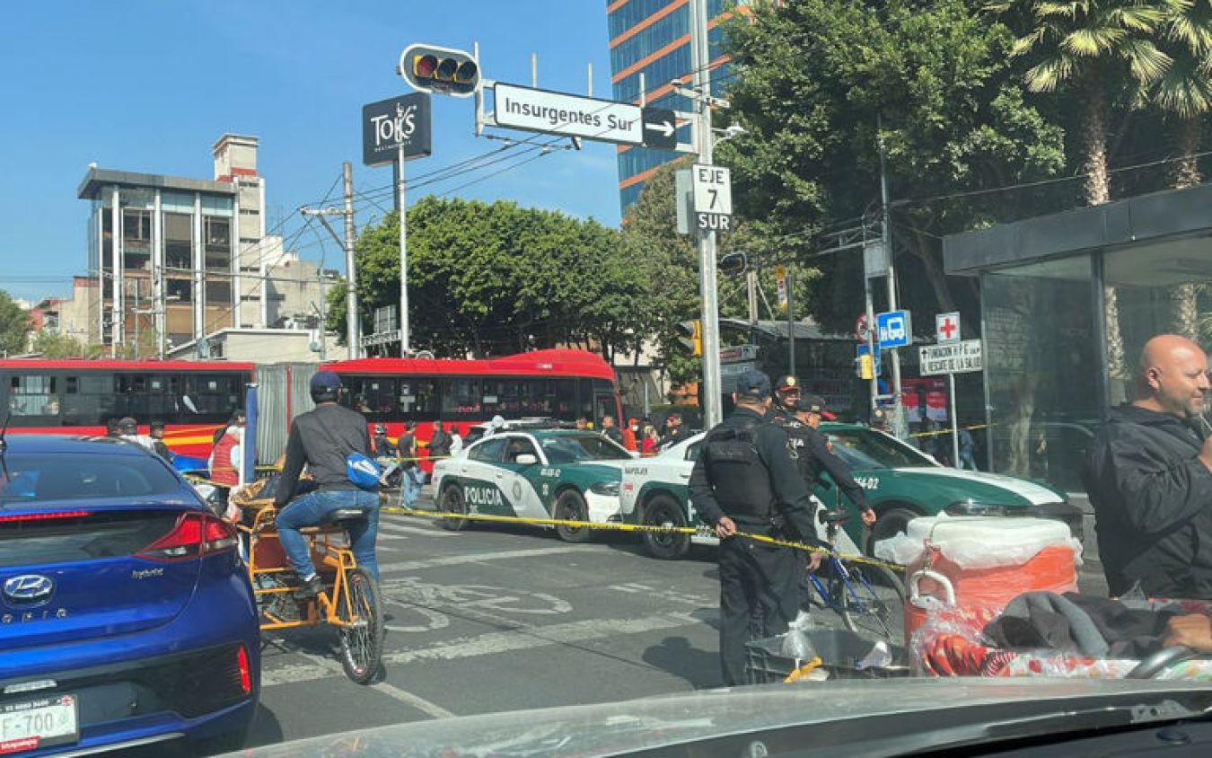 Un presunto asaltante es abatido por personal de la SSC CDMX en Insurgentes y Félix Cuevas