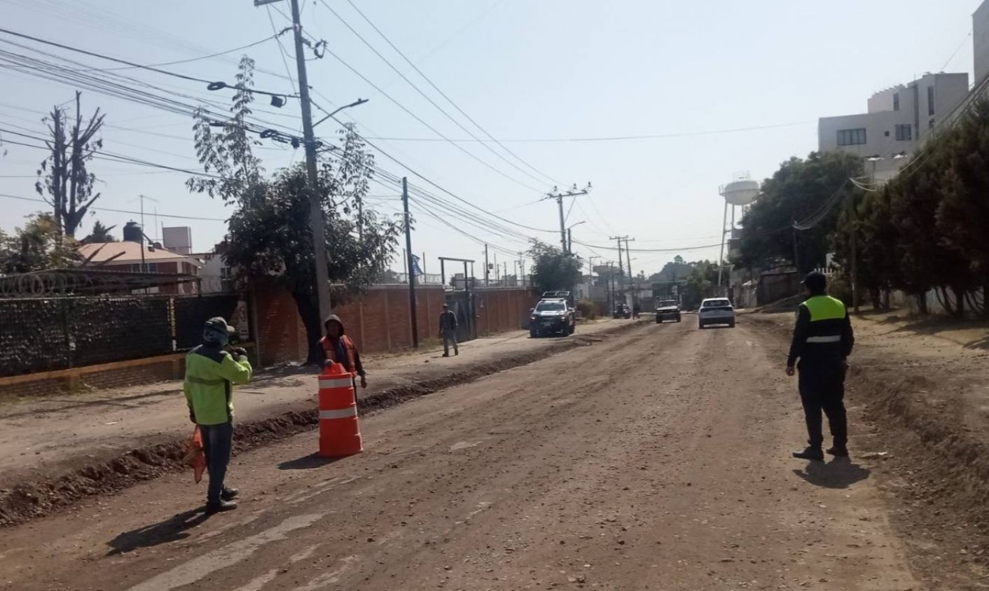 Implementan dispositivos de vialidad en carretera a Coronango