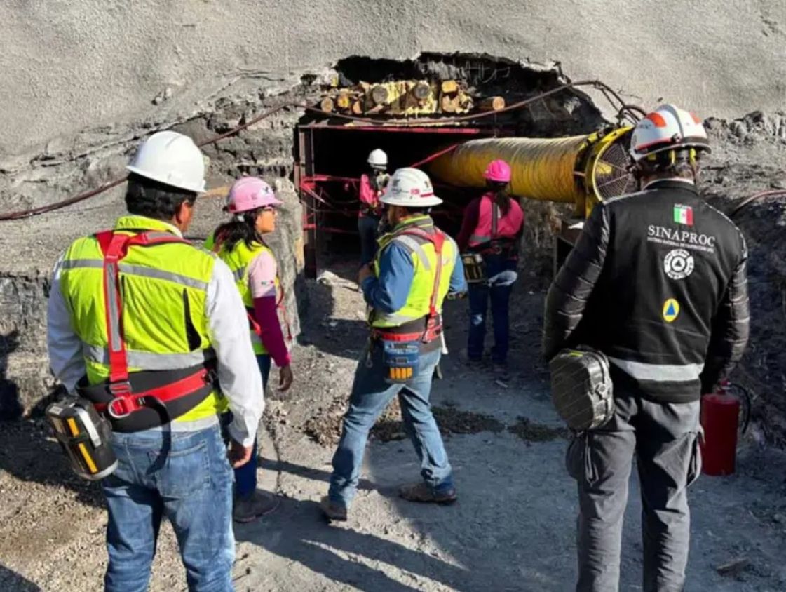 Concluye el rescate de los mineros en El Pinabete, Coahuila