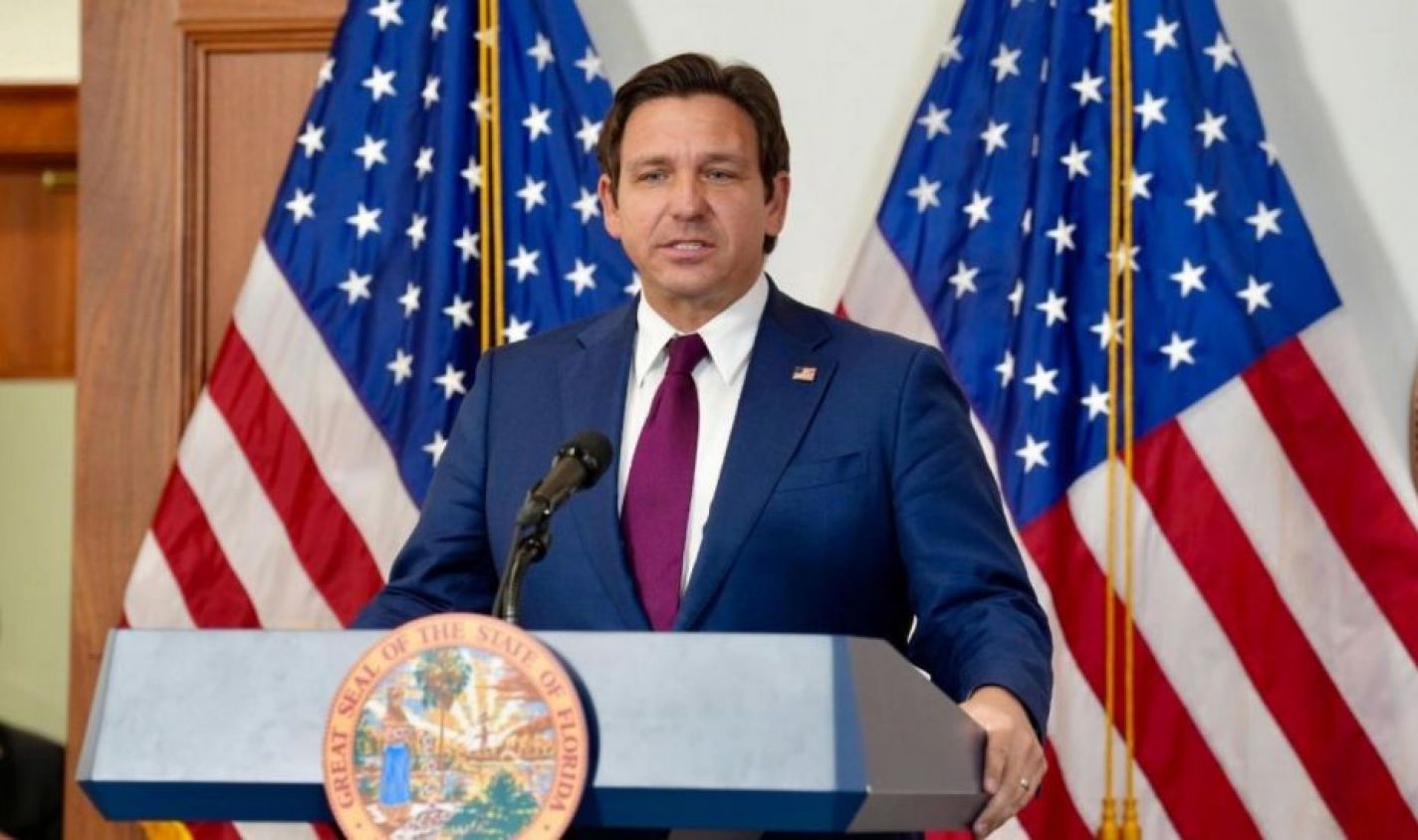 Florida aprueba leyes más duras contra migración ilegal, DeSantis firma ley