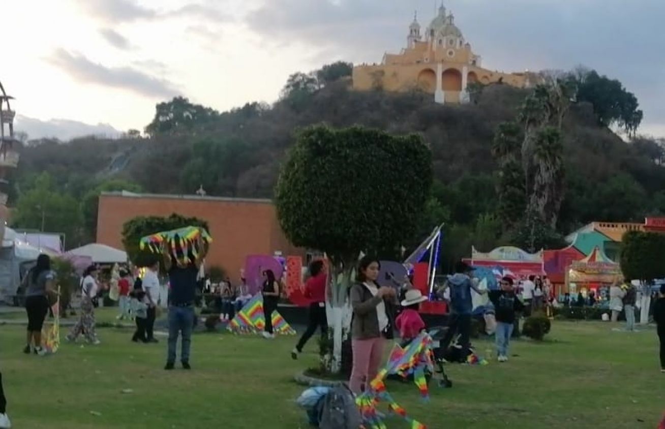 Inicia la quinta edición del Festival Volarte "El Vuelo de Quetzalcóatl" en San Andrés Cholula