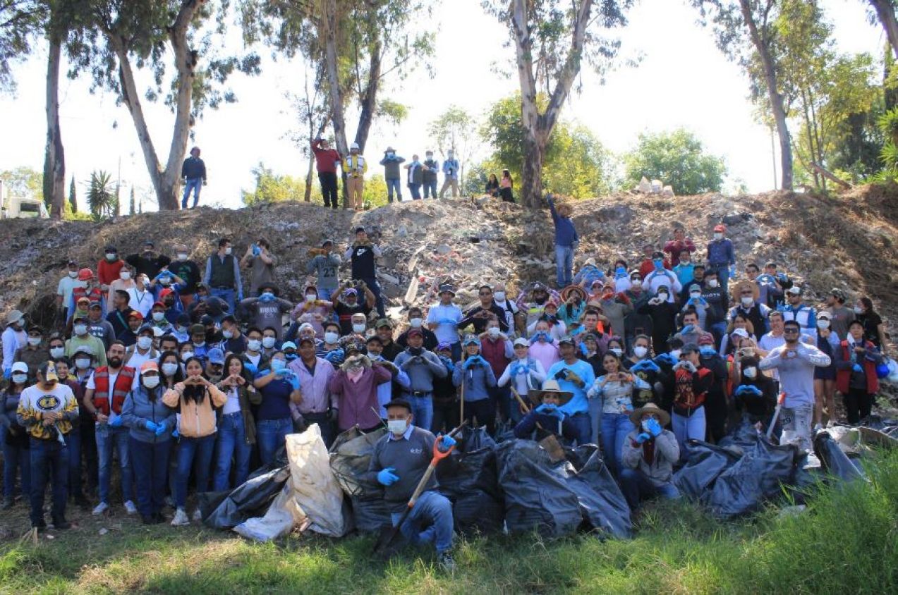 Jornada de limpieza en el Parque Santuario