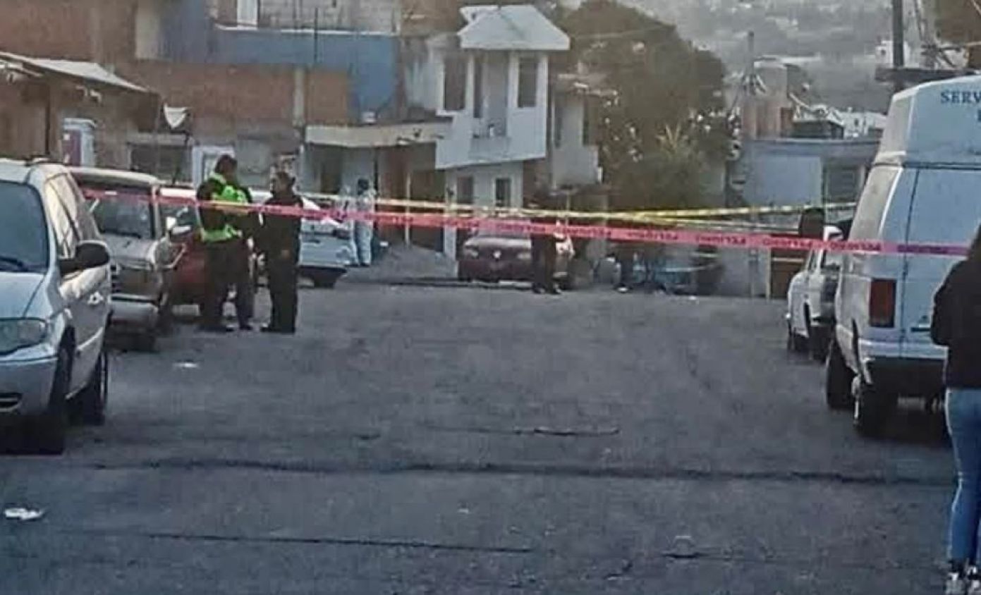 Hombre es asesinado a machetazos en Lomas de San Miguel, Puebla