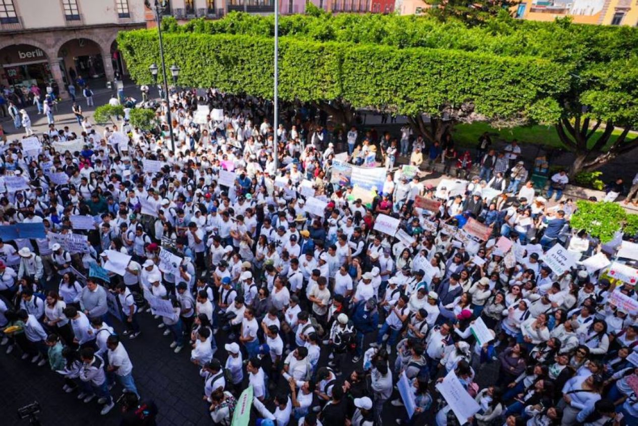 Estudiantes exigen justicia por Josué Yáñez en Celaya