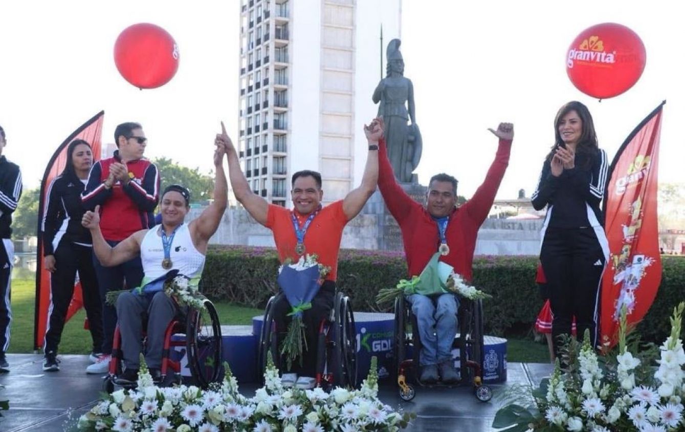 Puebla domina el 21K de Guadalajara con un histórico 1-2 en el podio