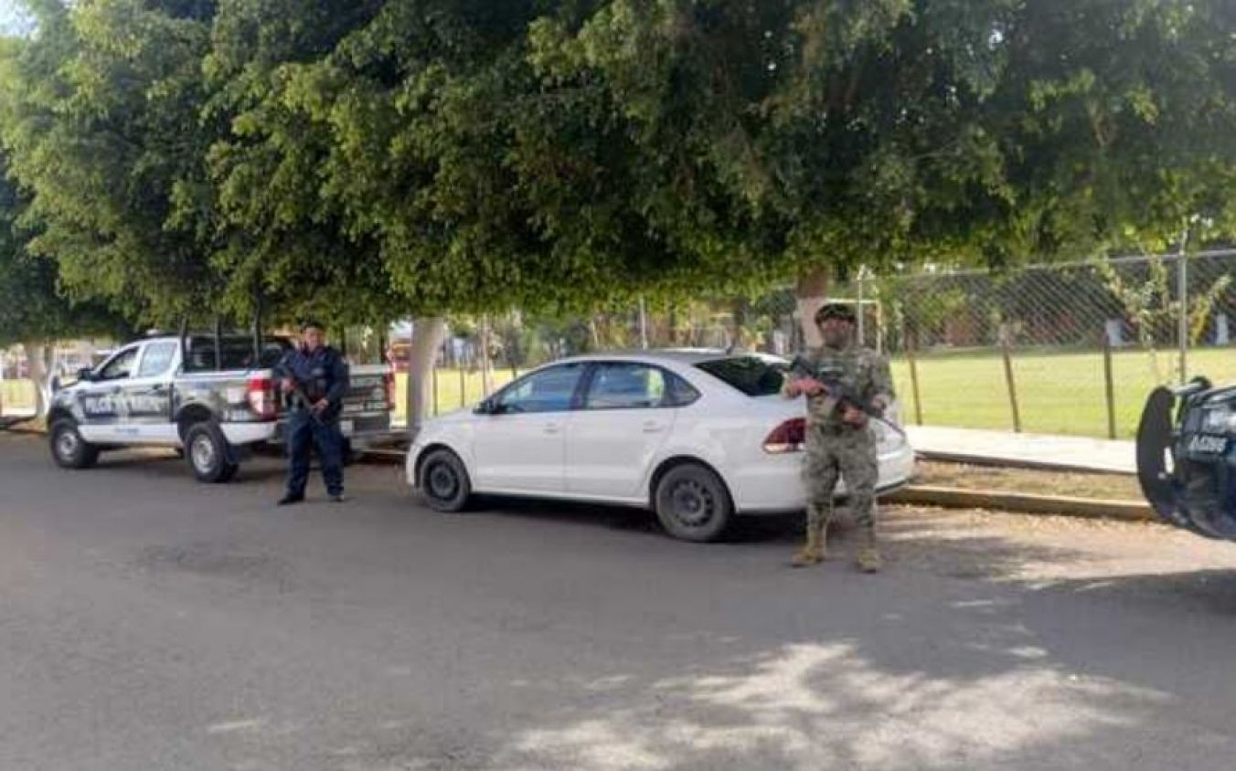 Recuperan en Cuautlancingo un vehículo robado tras operativo con GPS