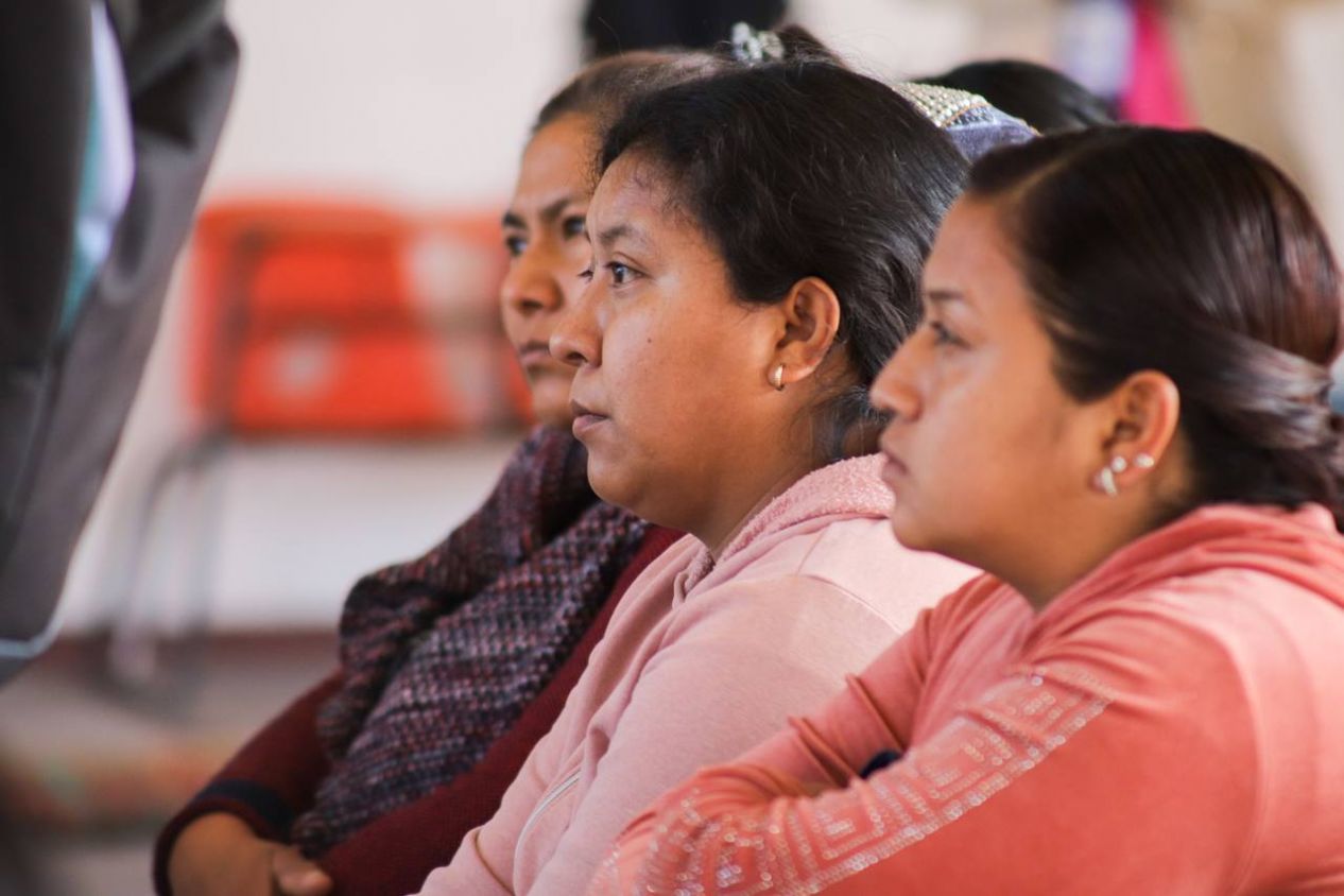 Impulsan crianza saludable en San Andrés Cholula con taller para padres