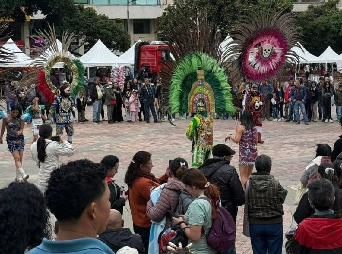 Tlaxcala deslumbra en Colombia con cultura y solidaridad internacional