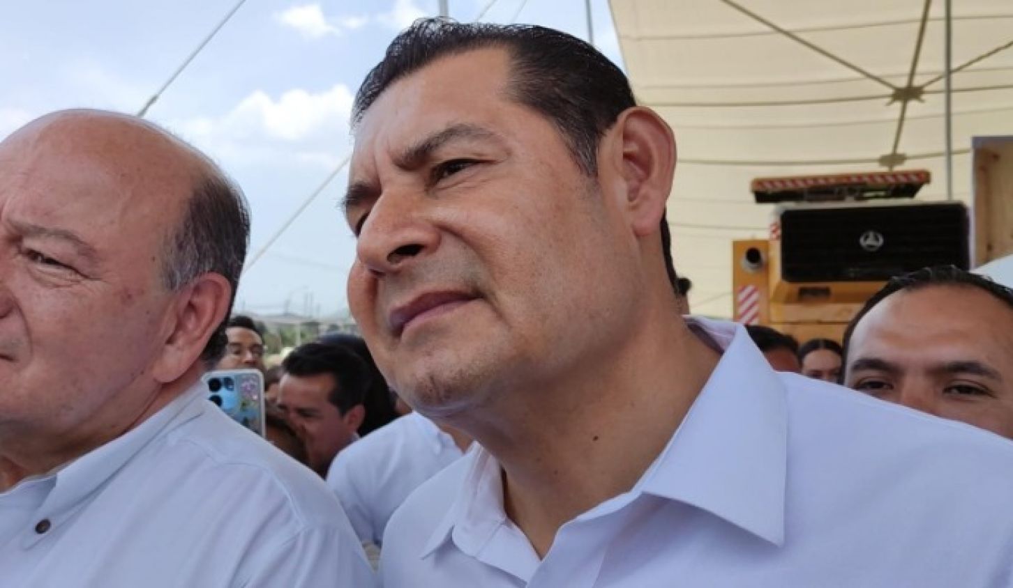 Armenta pide al Ayuntamiento de Puebla iniciar trámite para que Totimehuacan sea municipio