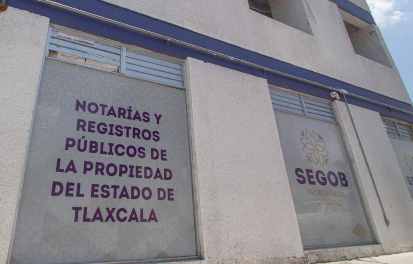 Segob cancela patente de notario en Zacatelco por faltas legales