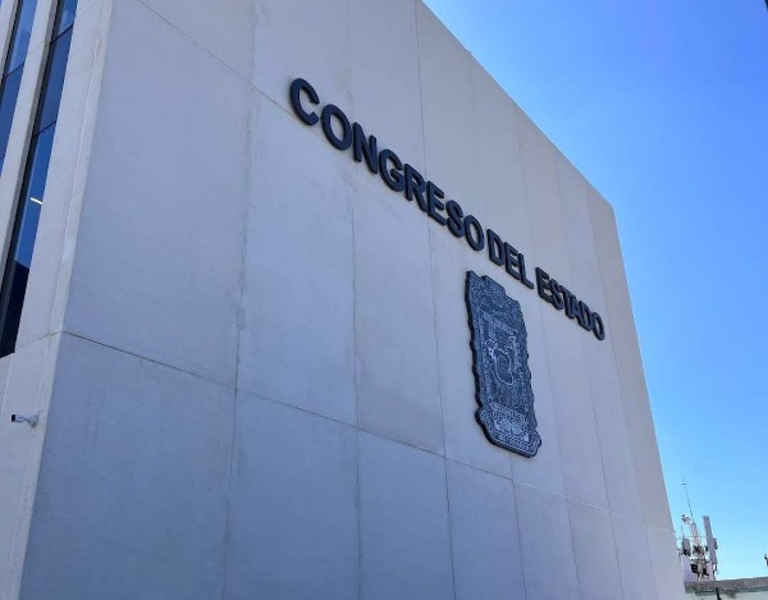 Aplazan discusión de la "ley casco" en el Congreso del Estado