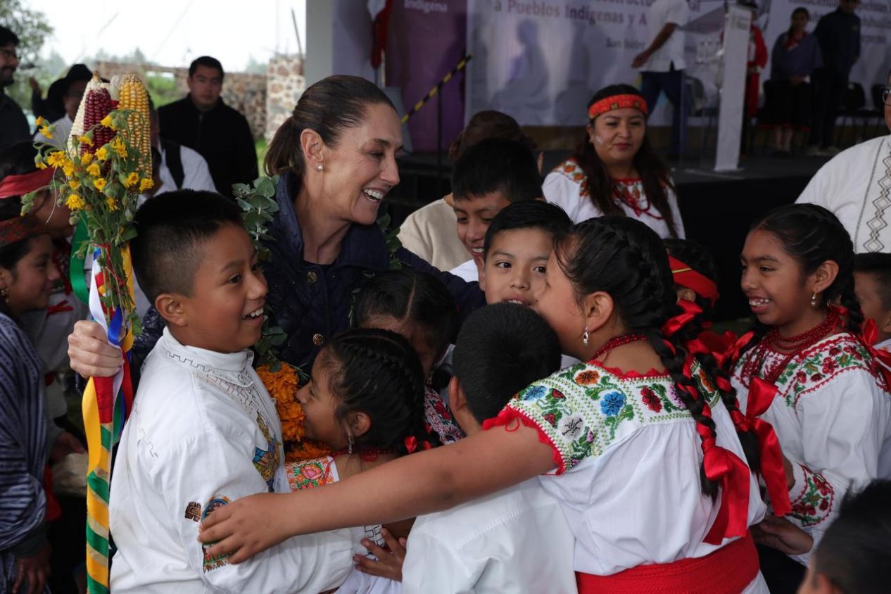 Histórica entrega de apoyos a pueblos indígenas en Tlaxcala