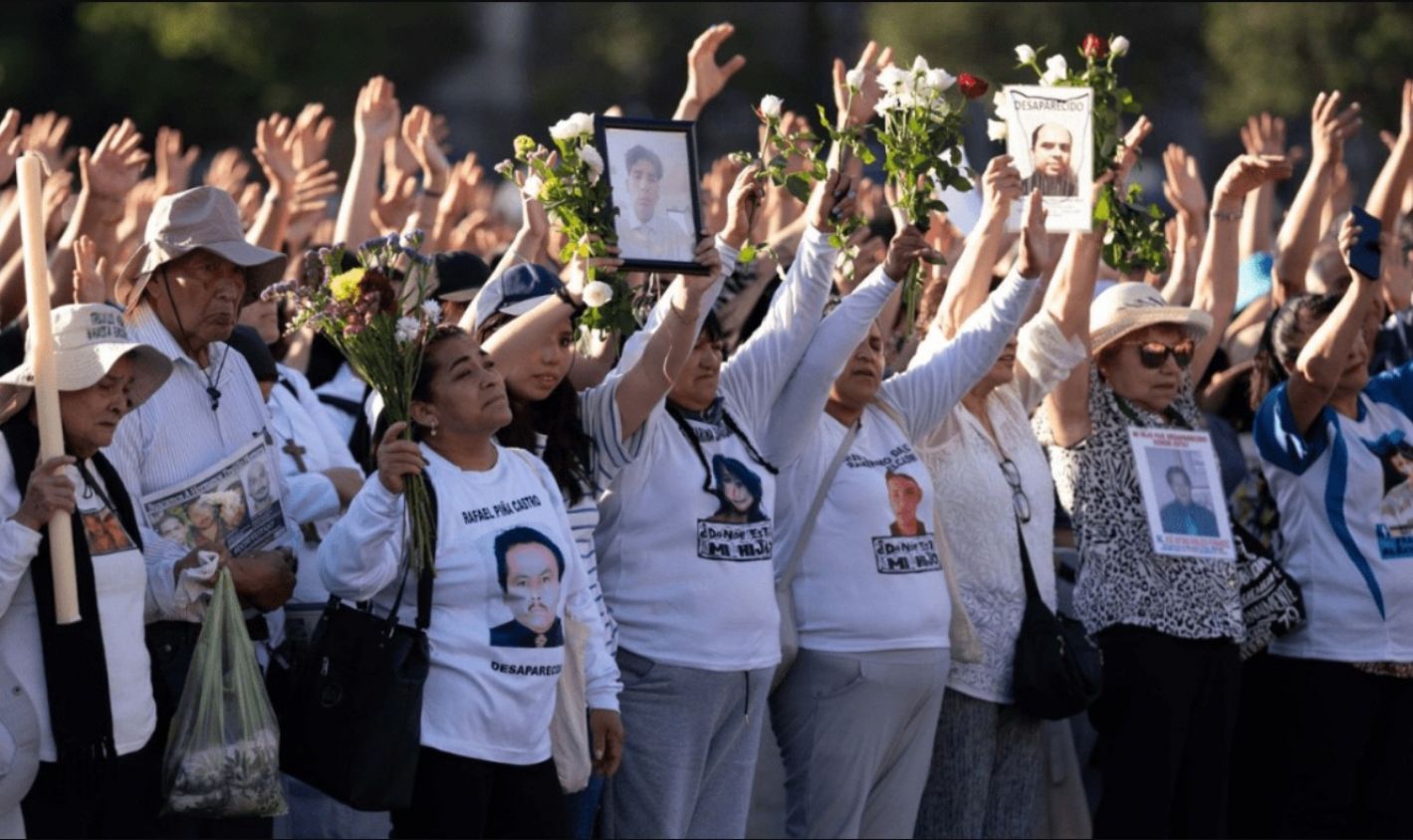 Familias de desaparecidos rechazan plan de Sheinbaum y exigen acción efectiva