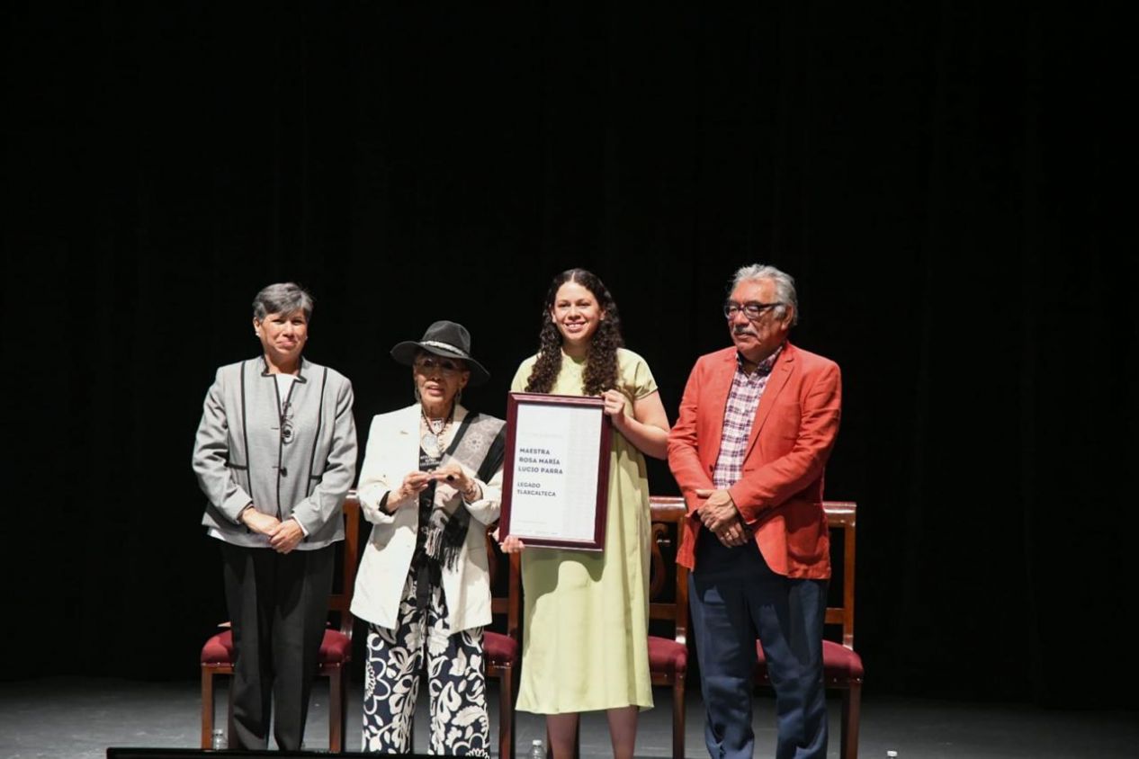 Rinden homenaje a Rosa María Lucio Parra por su legado en el  arte