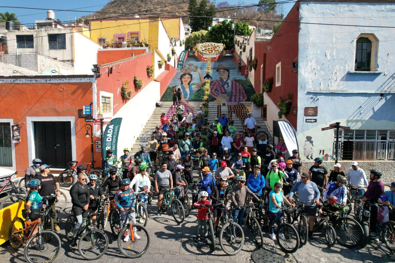 Atlixco celebra el Día de la Familia con una exitosa Rodada Patrimonial