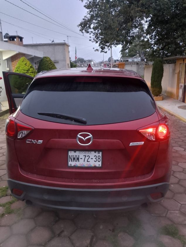 Hombres armados despojan de su camioneta a conductor en Nanacamilpa y escapan sin ser detectados