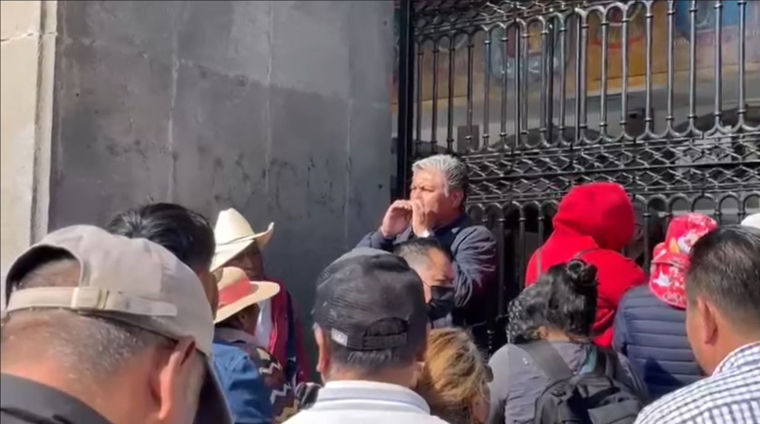 Demandan a Congreso de Tlaxcala incremento al presupuesto para campo en 2026; reclaman cierre de puertas