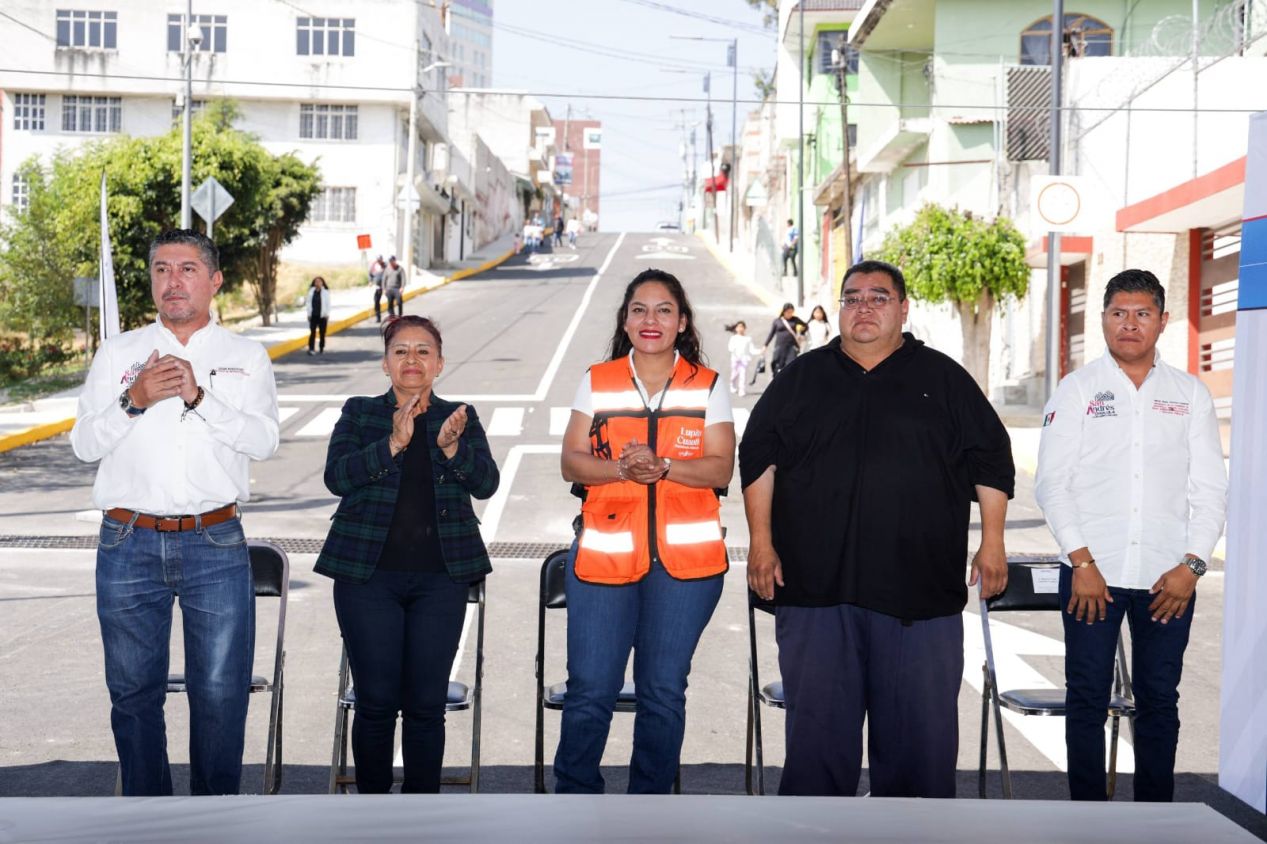 Entrega Guadalupe Cuautle obra de rehabilitación vial en Concepción Guadalupe