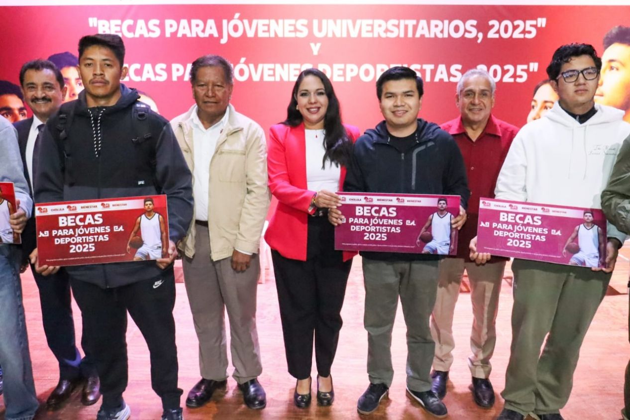 Reafirma Tonantzin Fernández su compromiso con las juventudes cholultecas