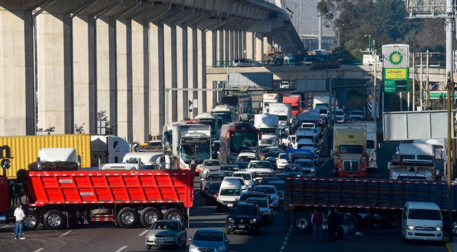 El día que las carreteras del país amanecieron bloqueadas