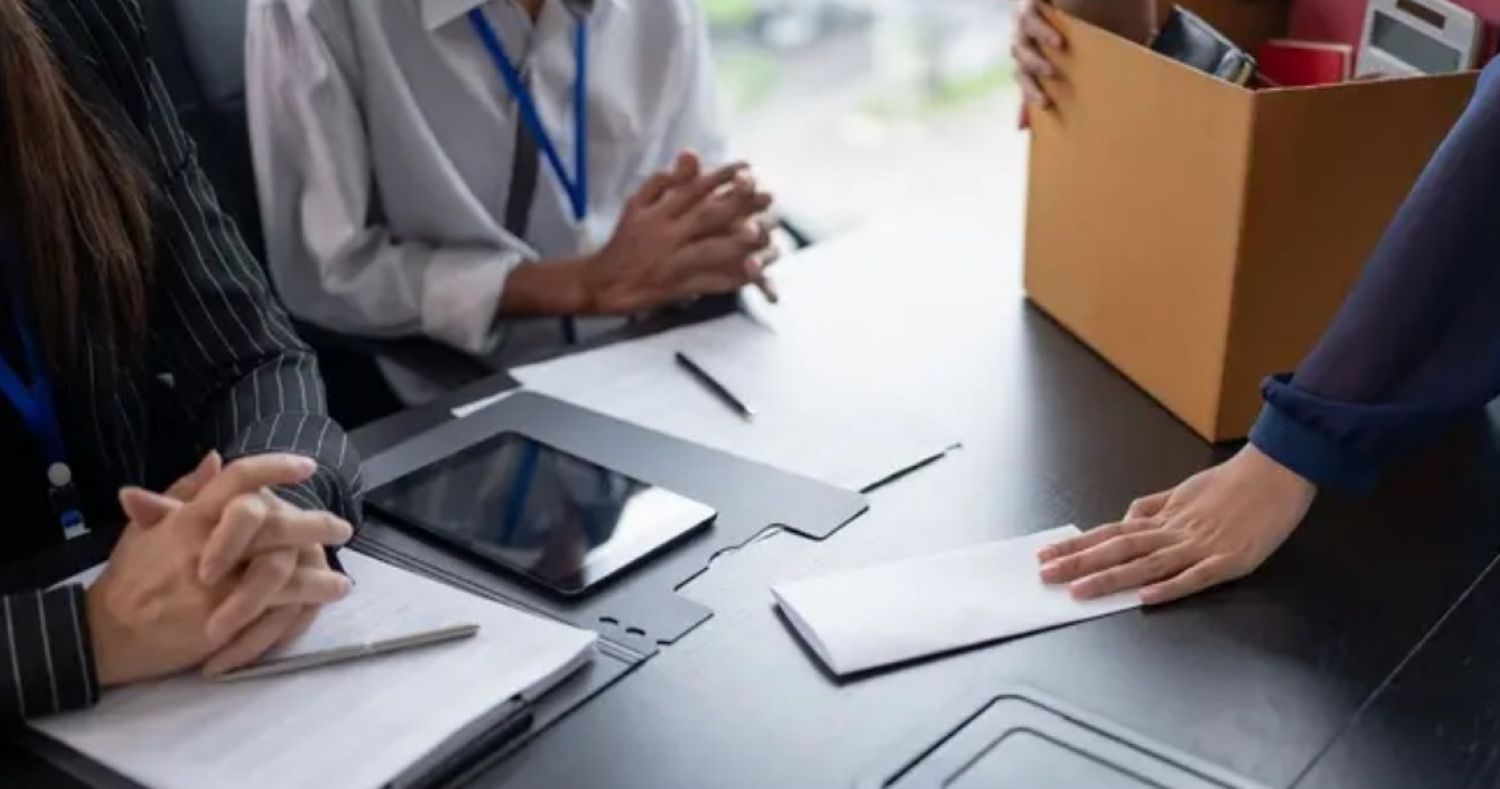 Qué significa realmente no firmar una renuncia