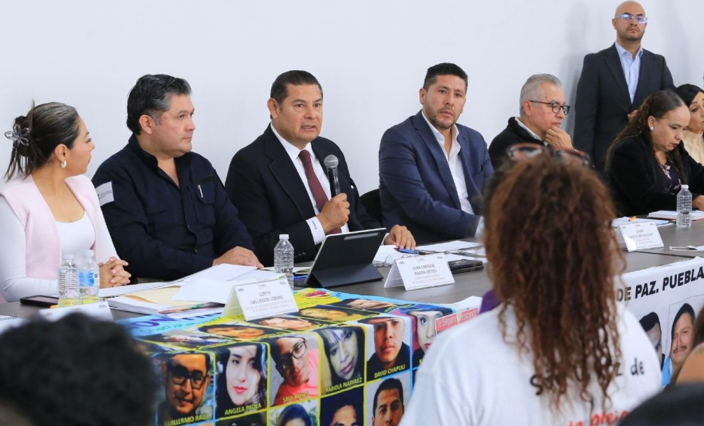 Armenta reafirma su compromiso con las familias