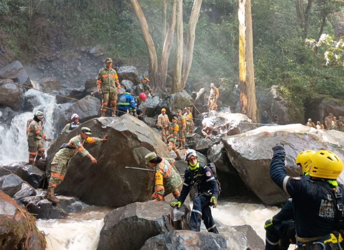Tres personas halladas sin vida tras intensas lluvias en la Sierra Norte