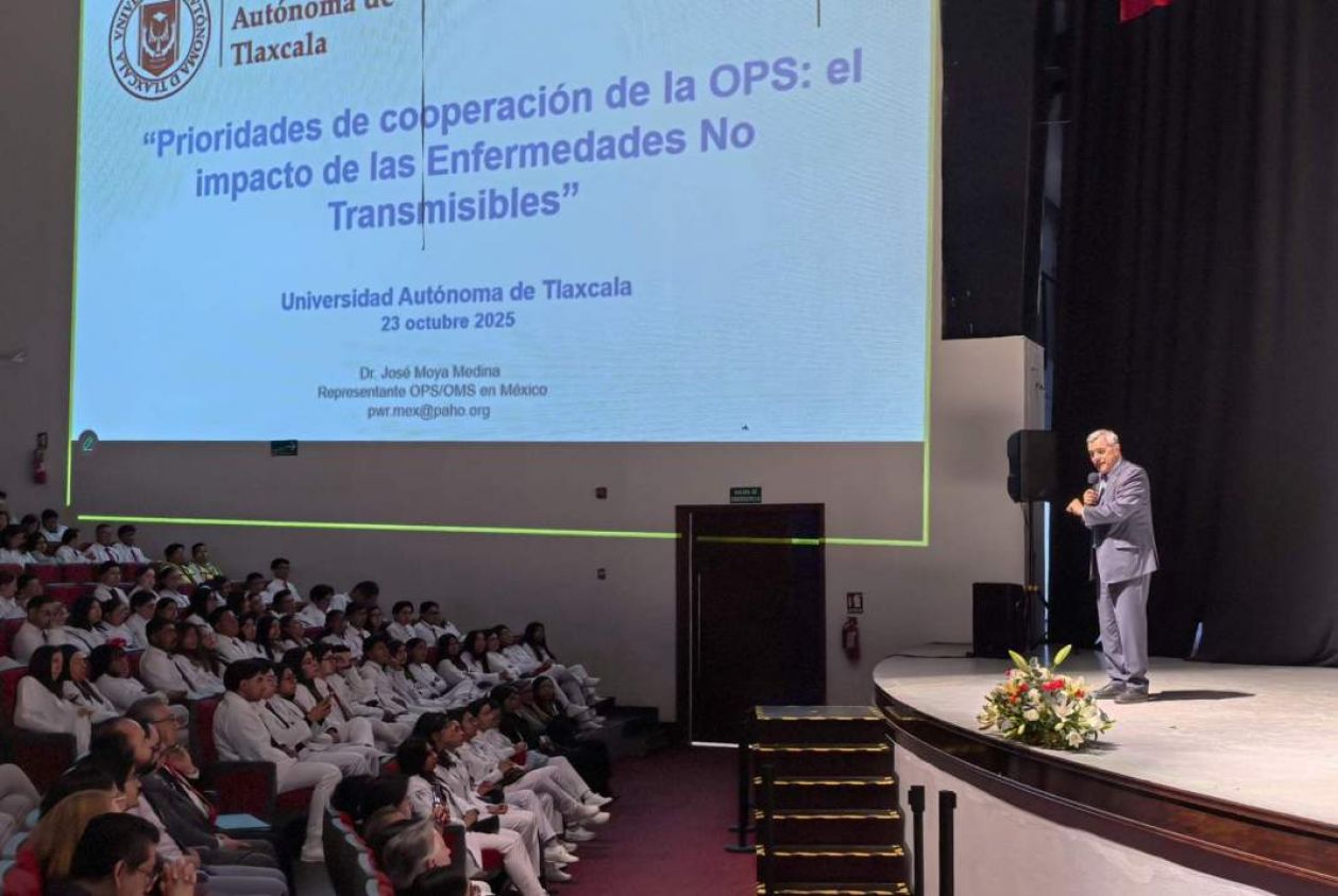 UATx celebra el Día del Médico reconociendo su vocación y compromiso