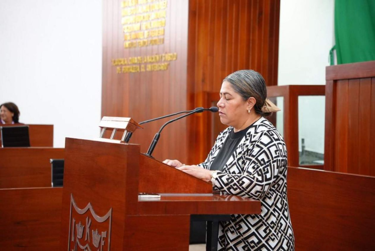 Blanca Águila impulsa ley contra biocidio para proteger animales en Tlaxcala