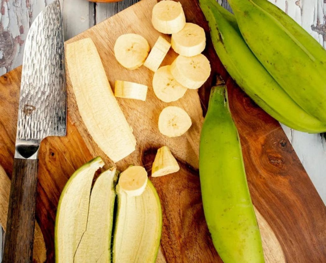 Plátano y salud intestinal: cuándo ayuda y cuándo puede empeorar