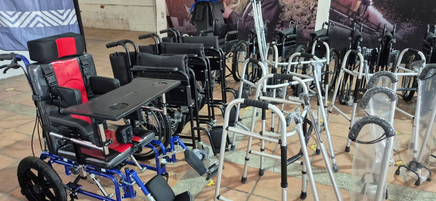 Entrega de apoyos funcionales en San Andrés Cholula fortalece el programa “Cambiando Vidas”