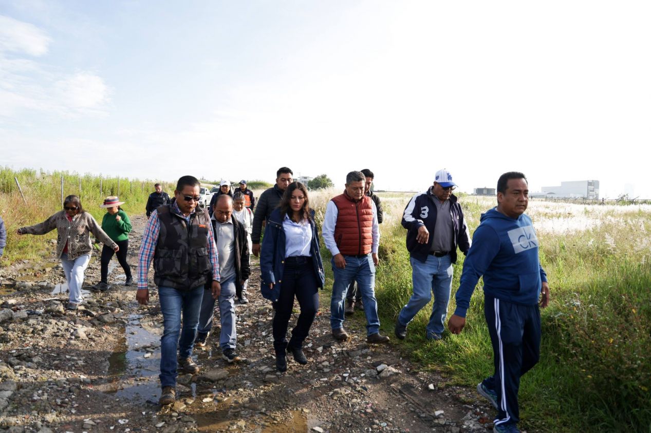 Guadalupe Cuautle supervisa condiciones de vialidad en San Antonio Cacalotepec