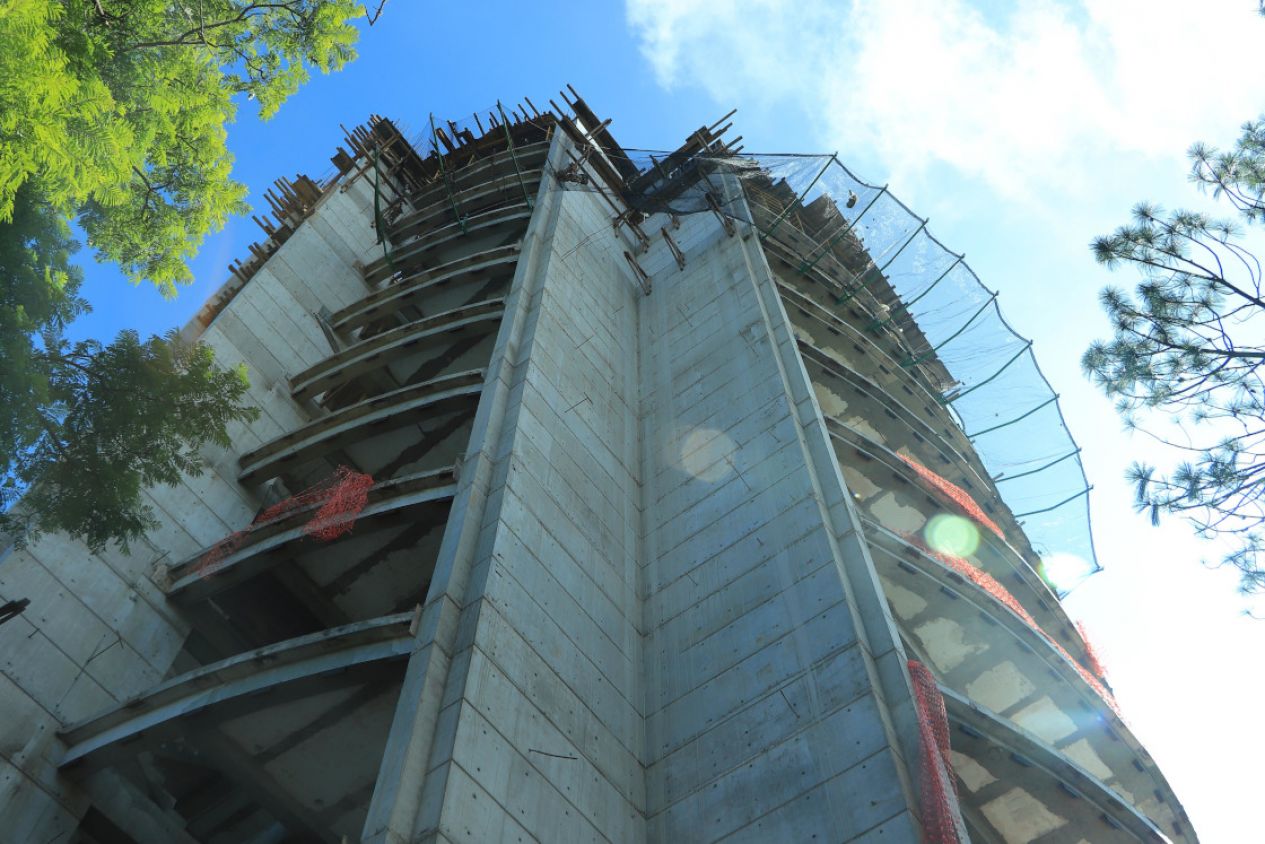 Torre Universitaria de la UATx entra a su fase final de construcción