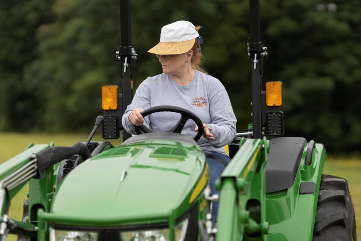Tractores: uno de los equipos más peligrosos en agricultura