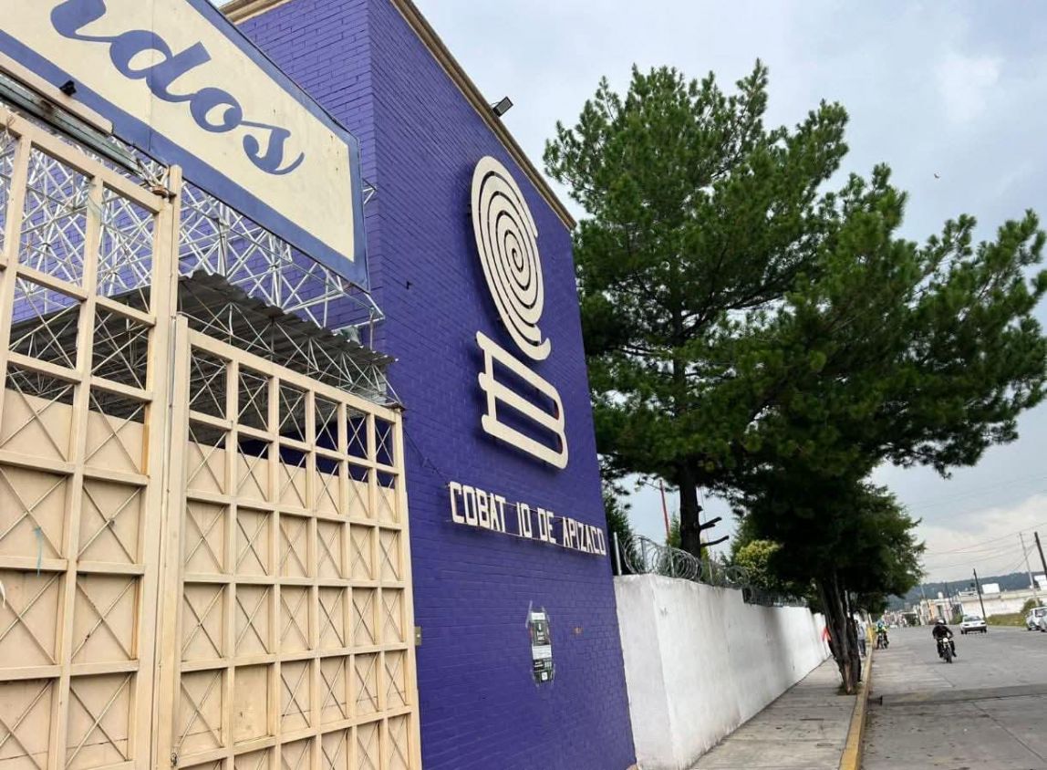 Directora de COBAT 10 solo fue suspendida, confirma SEPE