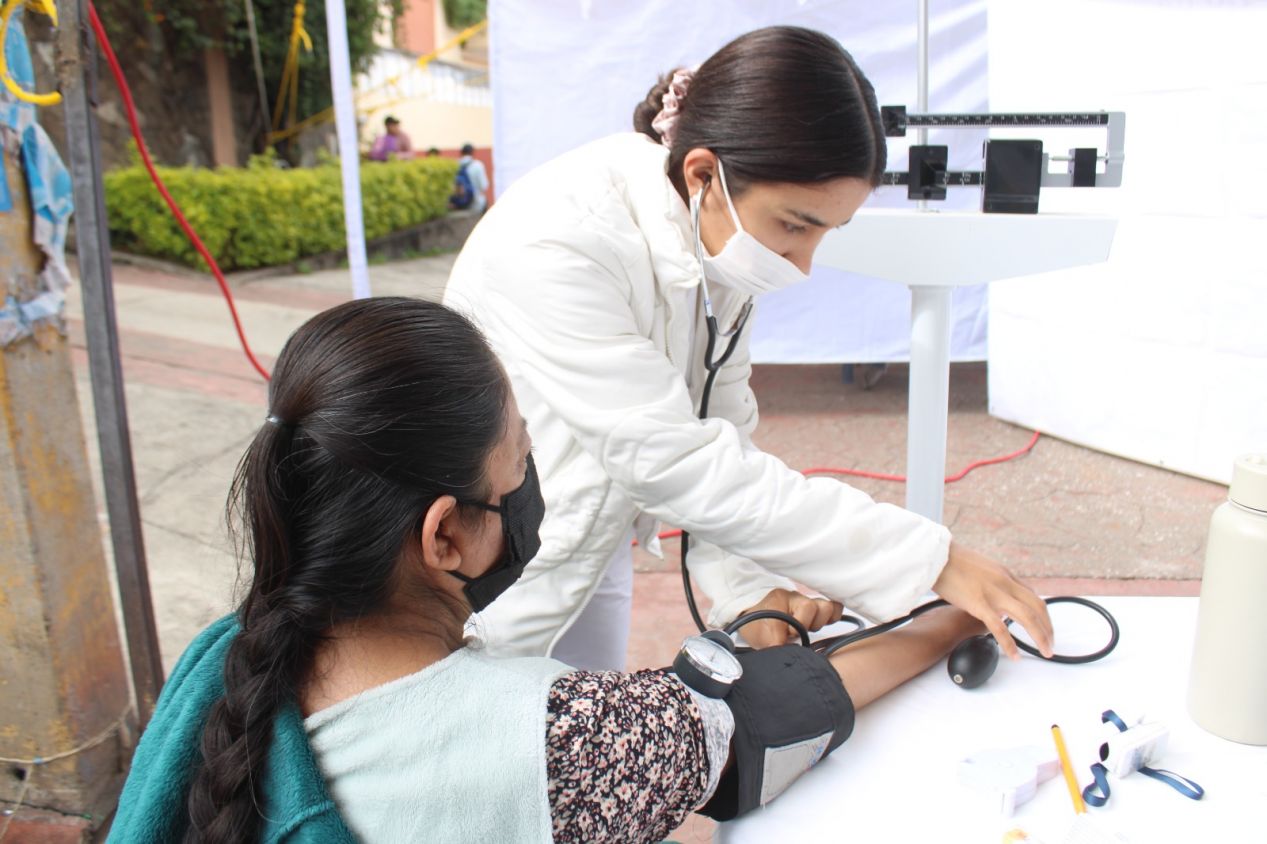 Coronango recibe jornada integral de salud con atención médica gratuita 