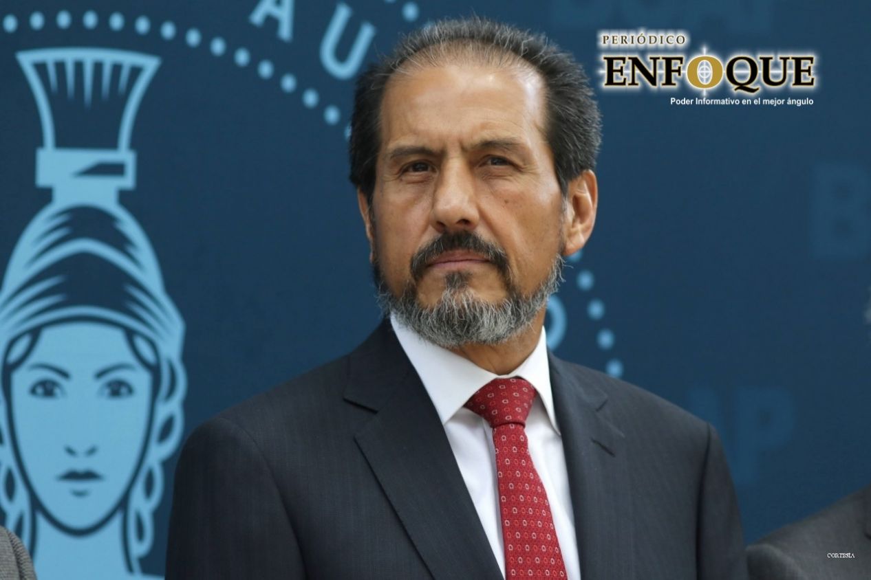 Esparza Ortiz hace recomendaciones para no caer en ataques cibernéticos