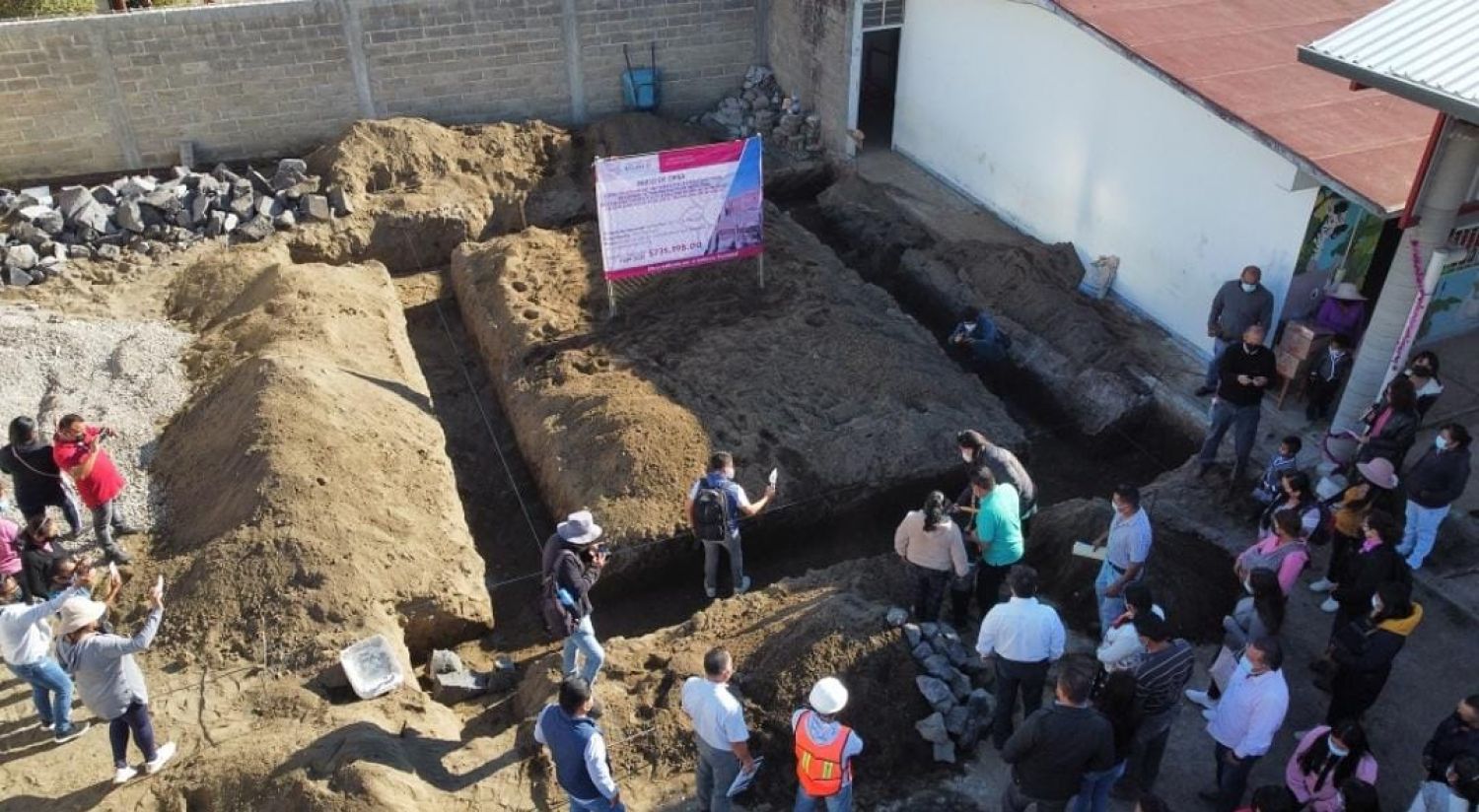 Con obras en Atlixco se impulsa la educación en San Juan Ocotepec