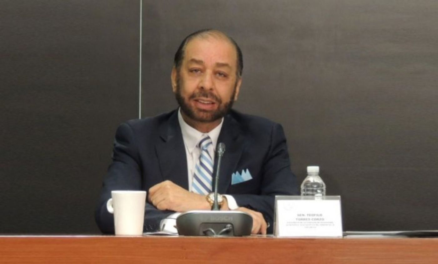 El exsenador priista Teófilo Torres Corzo desmiente que sea #LordMisZapatos