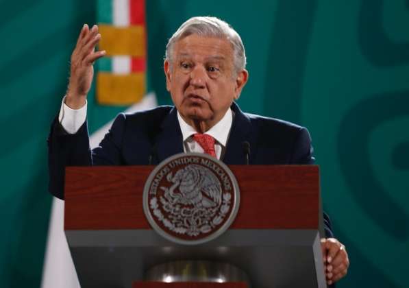 Economía mexicana se está recuperando luego del pique en 2020: AMLO